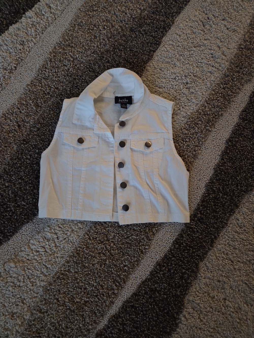 Kids White Sleeveless Denim Vest by - Button-Front Casual Layer